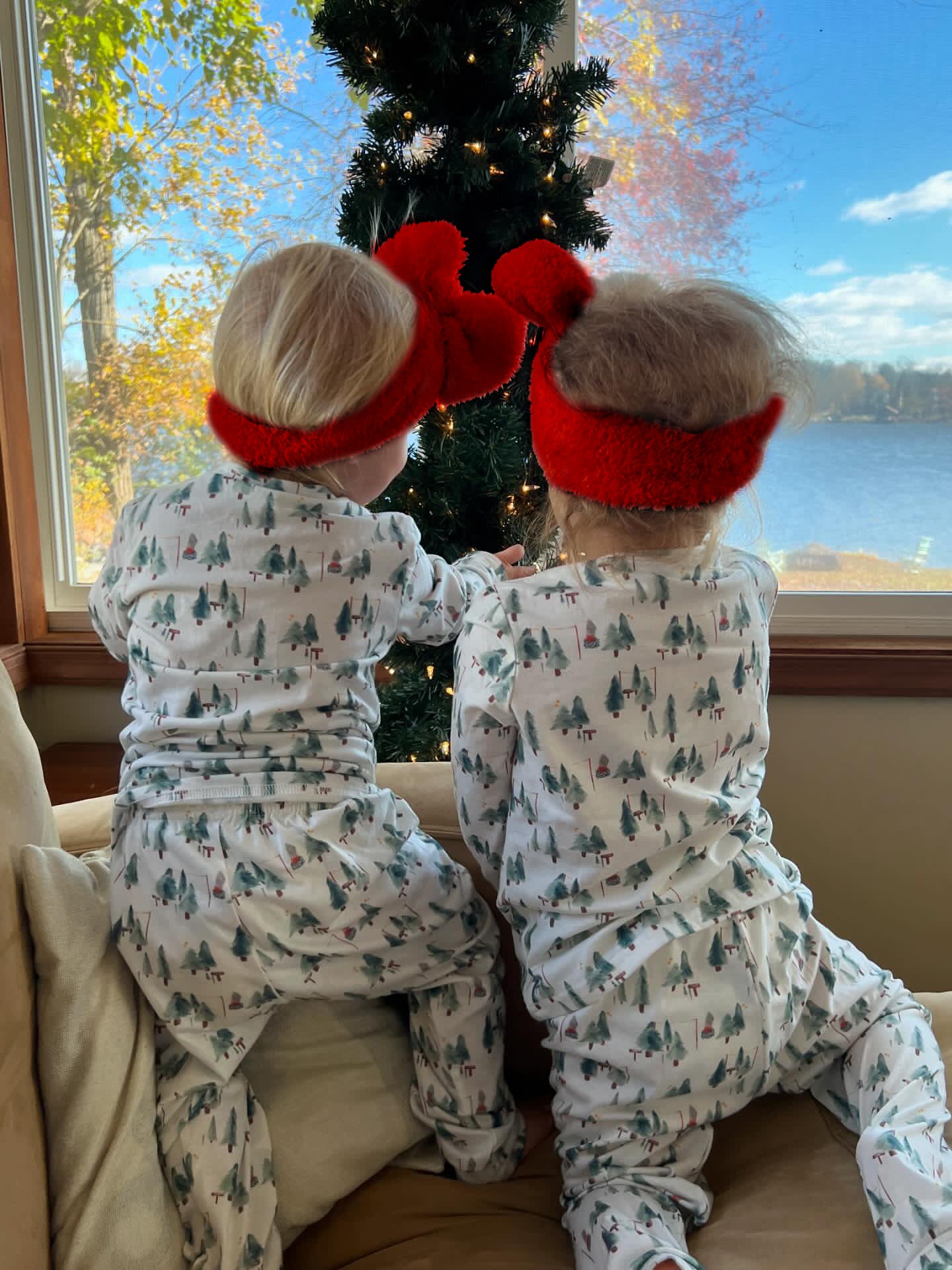 Leafy Dreams-Family Matching Christmas Pajamas